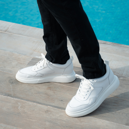 ALTO ASCEND – White